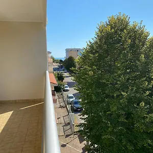 Hotel apartamentowy Columbia